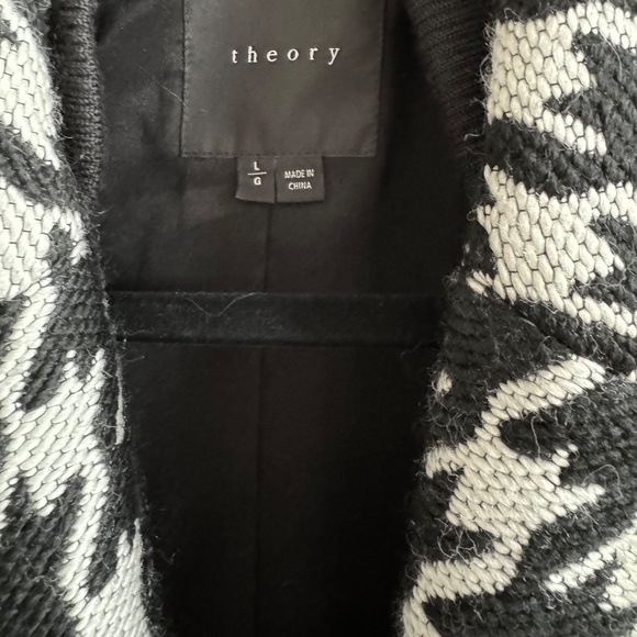 Theory Sz L Black & White Houndstooth Car Coat Like New - Picture 3 of 7